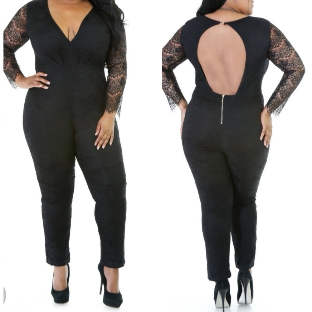 Xtaren Plus Women's Black Lace Long Sleeve Jumpsuit Size L/XL New Without Tag